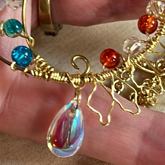 Wire-wrapped Beaded Beautiful Moon/Sun Pendant - Picture 8 of 8